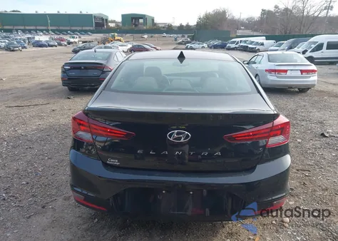 2020 Hyundai Elantra Value Edition z USA, uszkodzony, nr VIN 5NPD84LF0LH617097